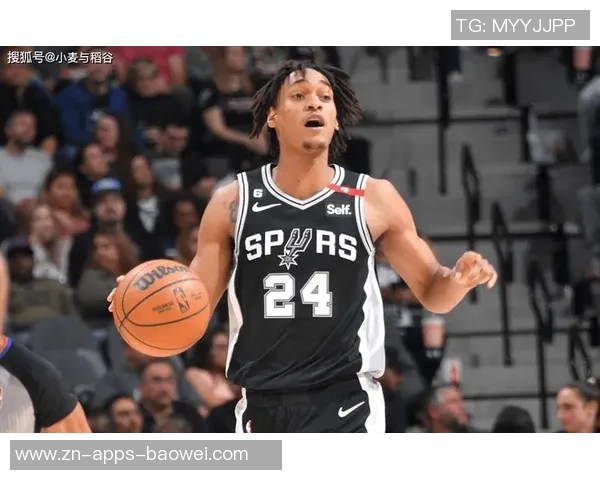 瓦塞尔状态低迷表现不佳5投仅1中贡献5分3板3助正负值惨淡9