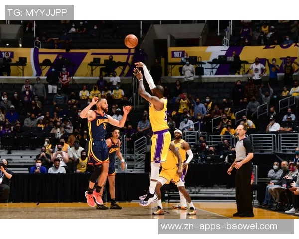 施奈德谈勇士三分球表现不佳：努力付出却未能如愿的背后原因分析